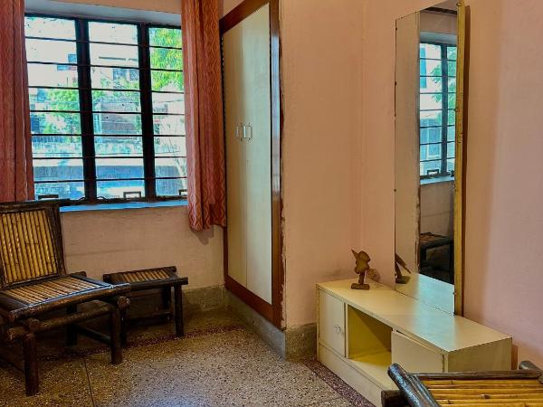 Jwala Niketan Eco Homestay : photo 4 de la chambre chambre familiale avec salle de bains privative