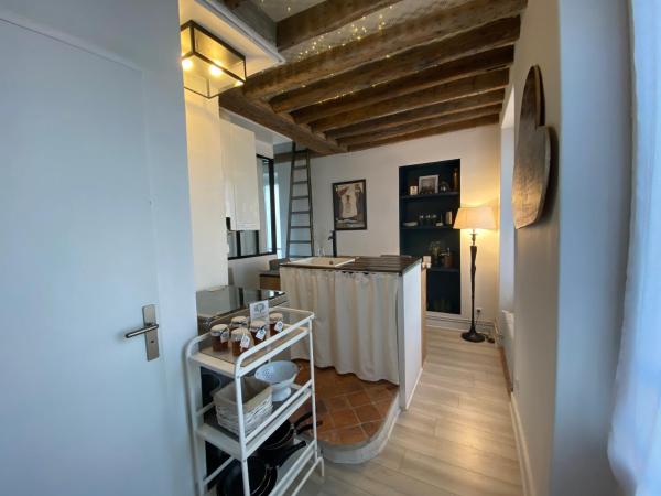 L'académie de Clémence, Guest House Paris-Roland-Garros : photo 1 de la chambre appartement - vue sur jardin