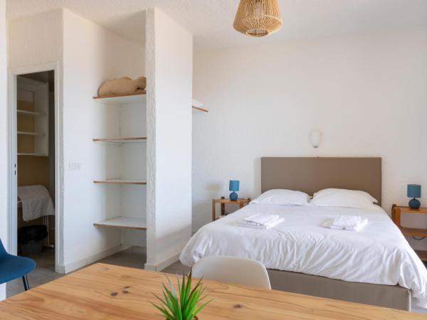 Residence Roc E Mare Cargèse : photo 5 de la chambre studio - vue sur mer