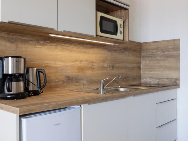 Residence Roc E Mare Cargèse : photo 4 de la chambre studio - vue sur mer