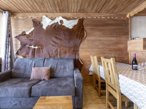 Résidence Le Sérac - Val Thorens : photo 4 de la chambre appartement avec vue sur la montagne