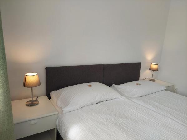 Hotel Nessi Locarno : photo 1 de la chambre chambre double Économique - côté nord