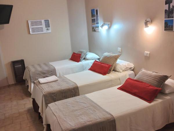 Camino Real Hotel : photo 4 de la chambre chambre triple