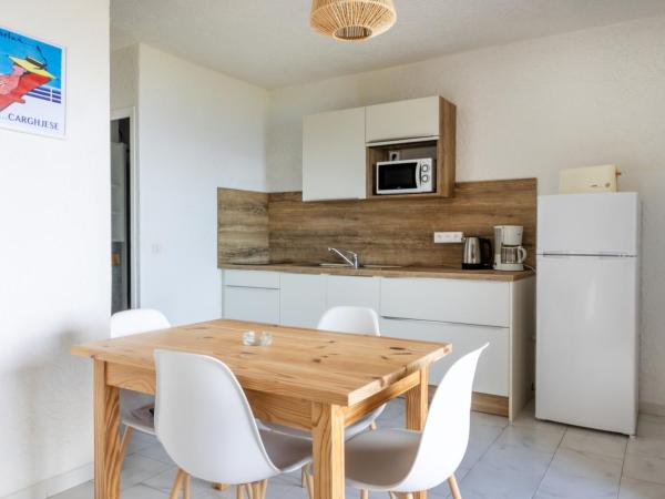 Residence Roc E Mare Cargèse : photo 7 de la chambre appartement 1 chambre - vue sur mer - rez-de-chaussée