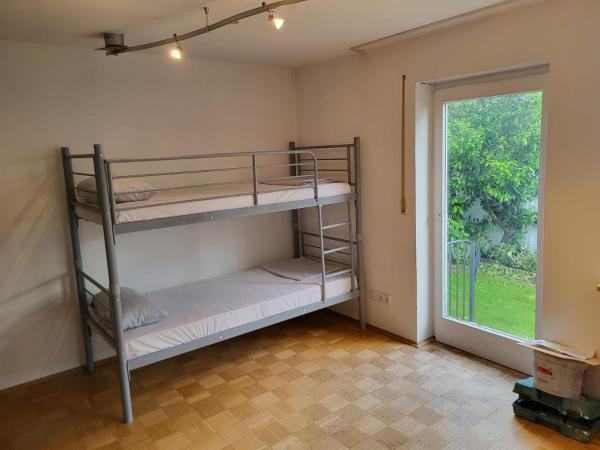 Pension Trudering : photo 4 de la chambre chambre quadruple