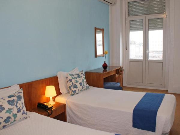 Poveira Hotel : photo 3 de la chambre chambre triple