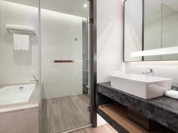 Fraser Place Wujiaochang Shanghai - Adjoin business center, free minibar : photo 10 de la chambre suite deluxe 1 chambre