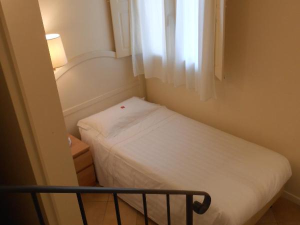 Hotel Atlantic : photo 6 de la chambre chambre simple