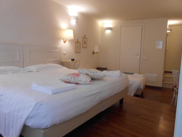 Hotel Atlantic : photo 2 de la chambre chambre triple