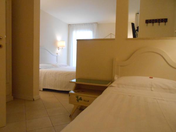 Hotel Atlantic : photo 1 de la chambre chambre triple