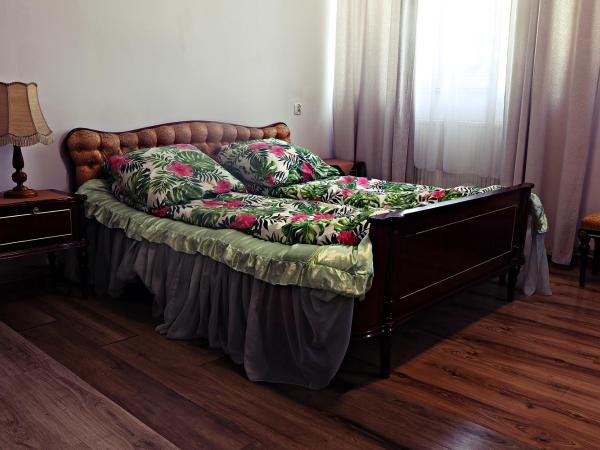 Hotel Dworek : photo 2 de la chambre chambre lit king-size