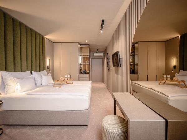 Hotel Malin : photo 4 de la chambre chambre double supérieure avec balcon