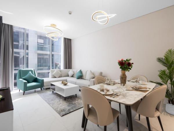 Your Keys Holiday Homes : photo 7 de la chambre appartement 1 chambre avec balcon et vue sur la ville