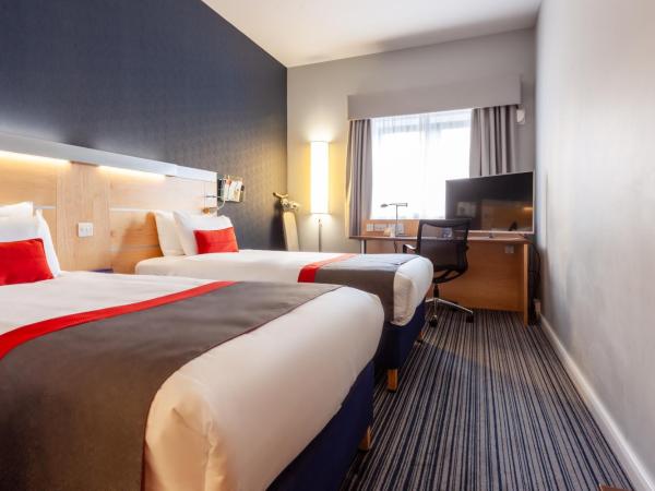 Holiday Inn Express Edinburgh - Royal Mile, an IHG Hotel : photo 3 de la chambre chambre lits jumeaux standard
