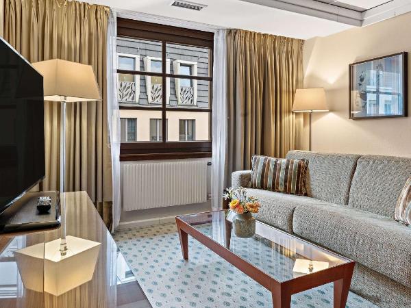 Hilton Dresden an der Frauenkirche : photo 1 de la chambre maisonette – junior suite with access to the executive lounge