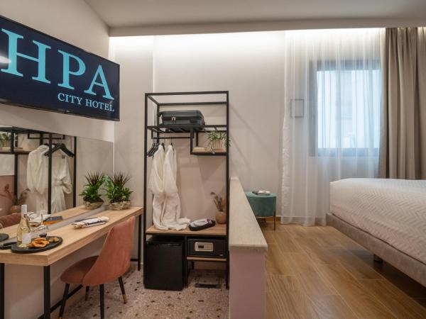 IRA - ΗΡΑ Hotel : photo 2 de la chambre chambre triple standard