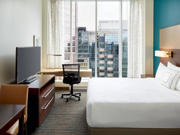 Residence Inn by Marriott Montréal Downtown : photo 1 de la chambre studio lit queen-size premium deluxe