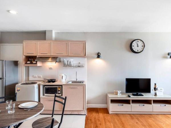 Nara Suite Residence Bangkok : photo 4 de la chambre studio supérieur