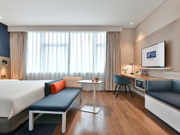 Holiday Inn Express Chengdu North Railway Station, an IHG Hotel : photo 2 de la chambre chambre standard