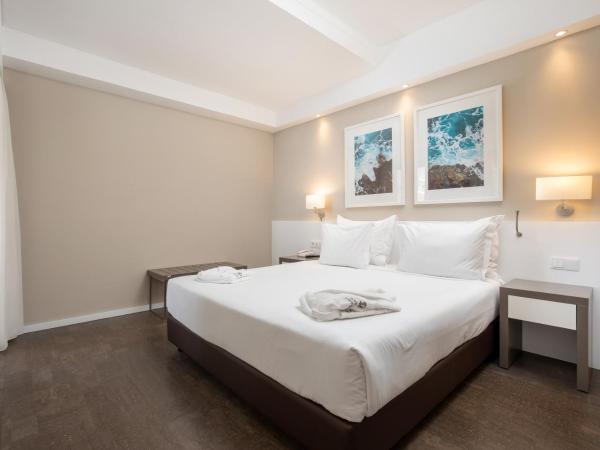 AP Eva Senses : photo 6 de la chambre suite - vue sur ville