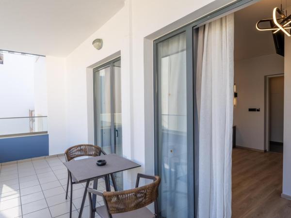 Medusa Apartments : photo 7 de la chambre studio deluxe