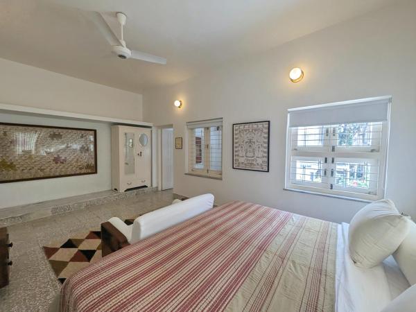 Fouzdar House by LuxUnlock Private Villas : photo 4 de la chambre chambre lit king-size supérieure