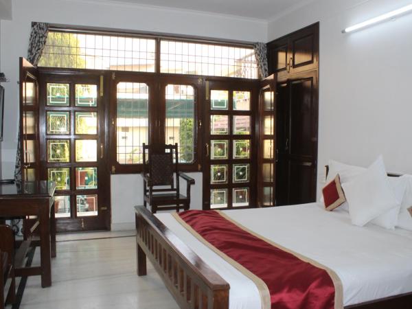 Hotel Sukhvilas : photo 1 de la chambre chambre lit king-size supérieure