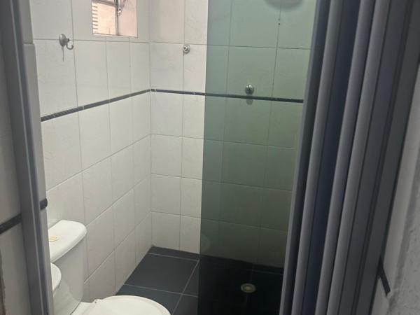 Hospedagem econômica da se : photo 2 de la chambre chambre triple