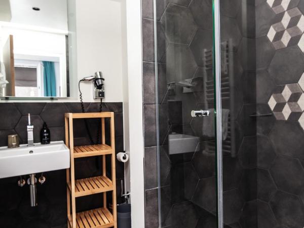 Hôtel Vendome Saint-Germain : photo 6 de la chambre petite chambre double