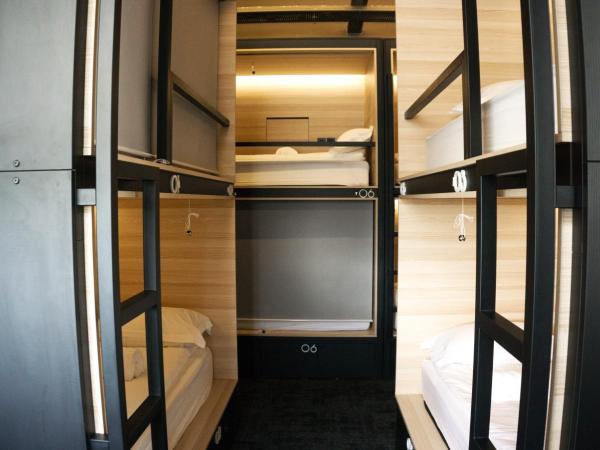 Nordic Hostel : photo 6 de la chambre lit simple dans dortoir de 14 lits