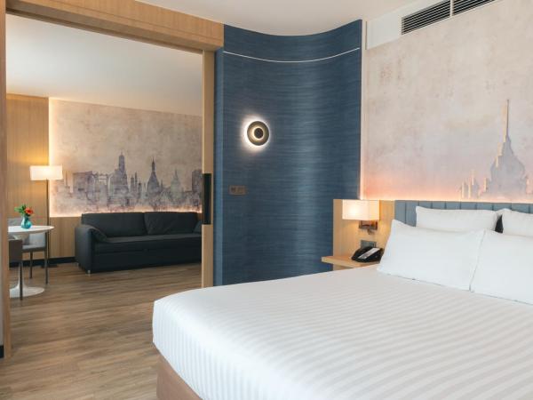 Novotel Bangkok on Siam Square : photo 6 de la chambre suite junior avec lit queen-size