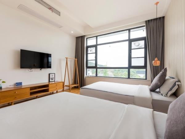 茶墅民宿 : photo 3 de la chambre chambre double ou lits jumeaux avec douche