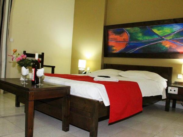 Porto Plazza Hotel : photo 6 de la chambre chambre double ou lits jumeaux