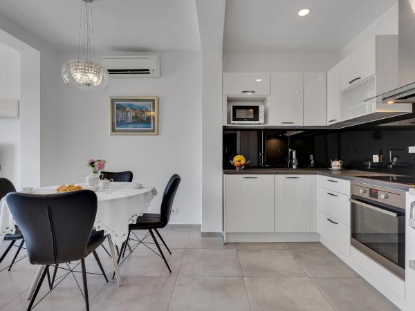 Apartments Dany : photo 8 de la chambre appartement 1 chambre avec balcon