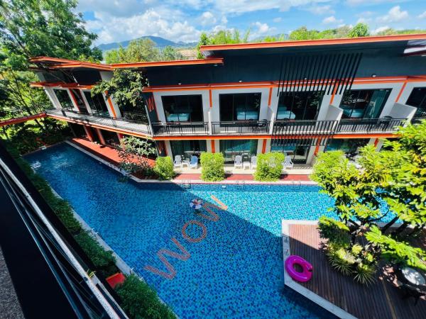 WOW PHUKET : photo 3 de la chambre chambre lits jumeaux - vue sur piscine