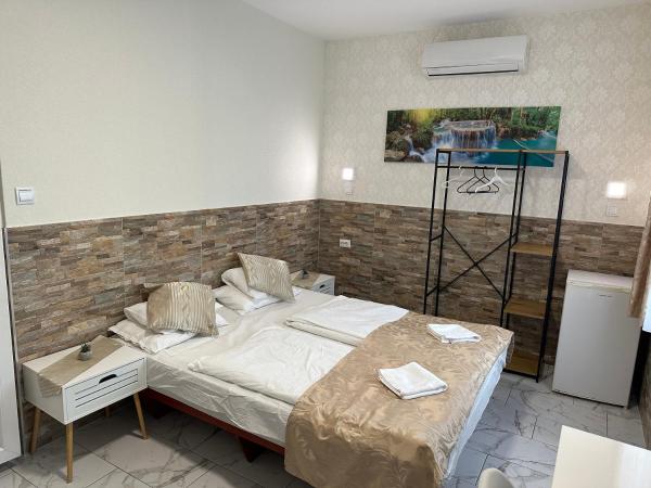 Mosoly Szallashely : photo 3 de la chambre chambre double - vue sur jardin