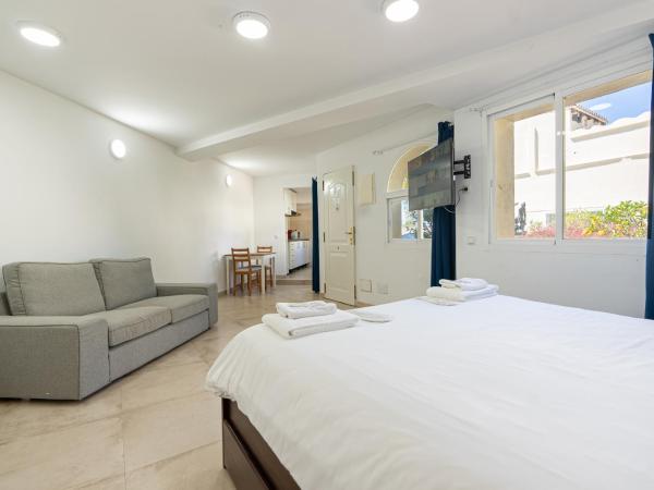 CASADELMAR Marbella 20 APARTAMENTOS VACACIONALES : photo 2 de la chambre appartement