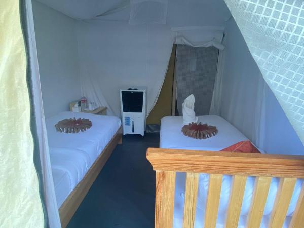 Kalash Parkaze And Tent Inn : photo 1 de la chambre chambre lits jumeaux