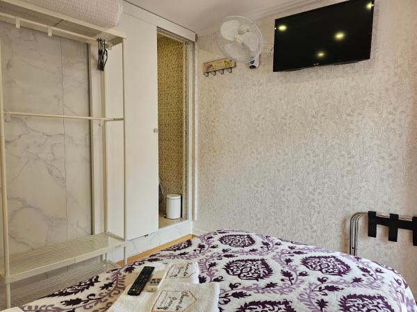 Charme da Graça - Guest House : photo 5 de la chambre chambre simple avec balcon