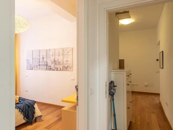 WellStay Perugia Downtown - Rooms : photo 10 de la chambre chambre double avec salle de bains commune