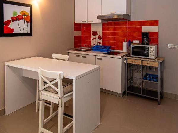 Bed & Breakfast Blu Locanda : photo 5 de la chambre studio avec balcon