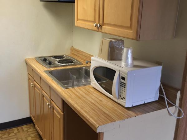 MacThrift Motor Inn : photo 4 de la chambre suite 2 chambres