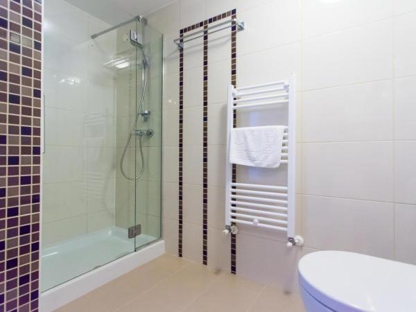 Bed & Breakfast Blu Locanda : photo 7 de la chambre chambre double - vue latérale sur mer