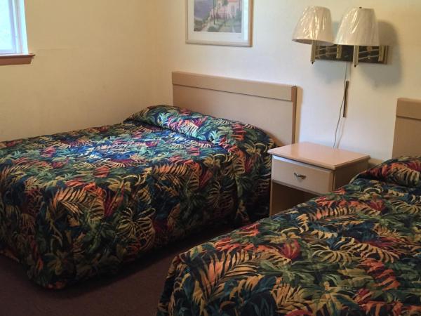 MacThrift Motor Inn : photo 1 de la chambre suite 2 chambres