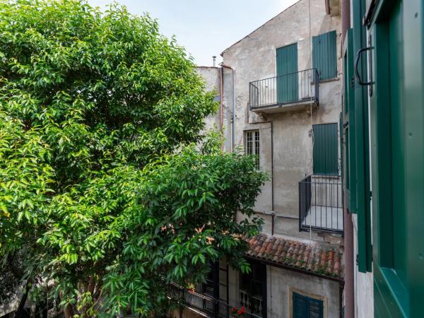 Palazzo delle Guglie - Residenze : photo 4 de la chambre appartement 1 chambre supérieur avec balcon