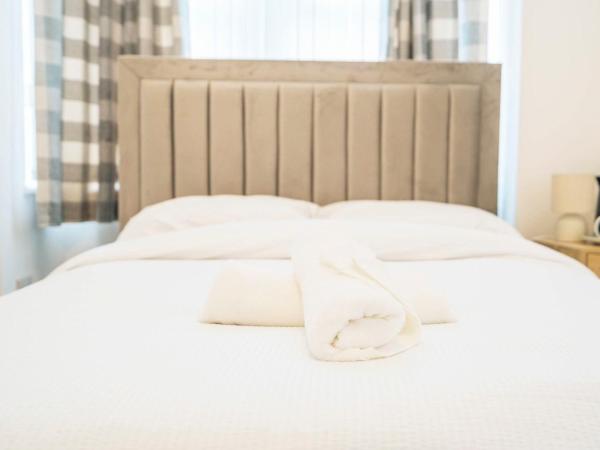 Majestic Inn : photo 2 de la chambre chambre double avec salle de bains commune