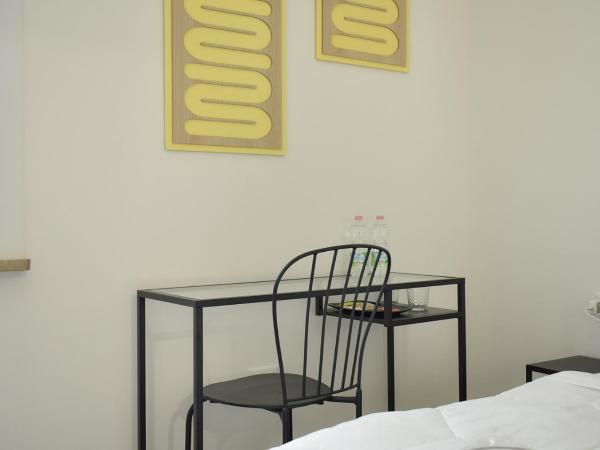 Welc-ōM Padova Panta Rei rooms : photo 5 de la chambre chambre double deluxe