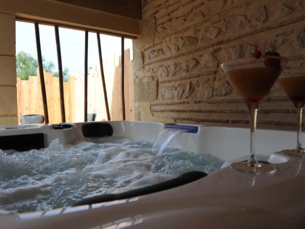 L'alcôve d'Aliénor : photo 4 de la chambre chambre lit queen-size 