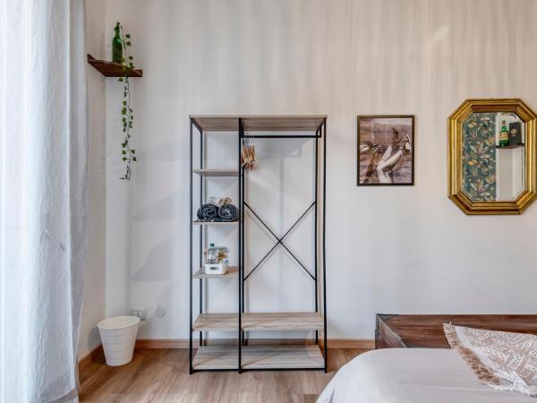 Wanderlust Rooms Bologna San Donato : photo 3 de la chambre chambre double deluxe avec balcon