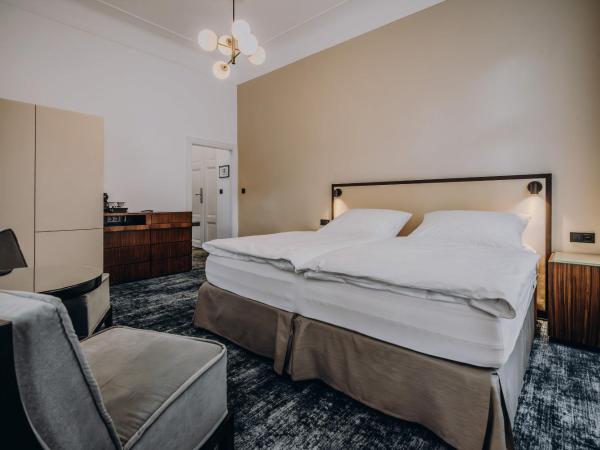 Esplanade Carlsbad : photo 9 de la chambre chambre double deluxe avec vue